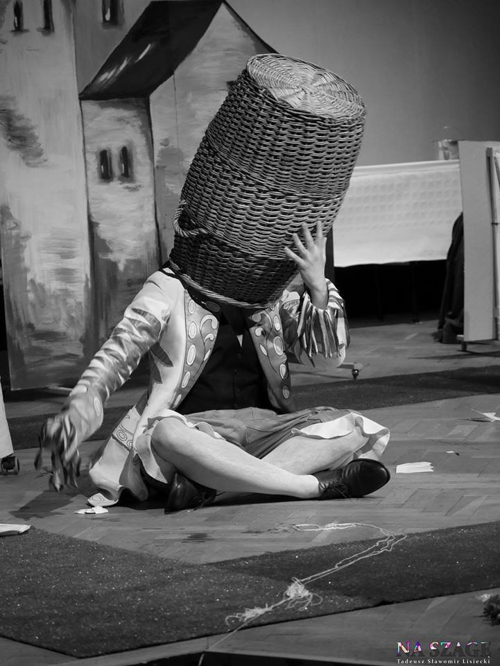 IVONA. KSIĘŻNICZKA BURGUNDA / Witold Gombrowicz