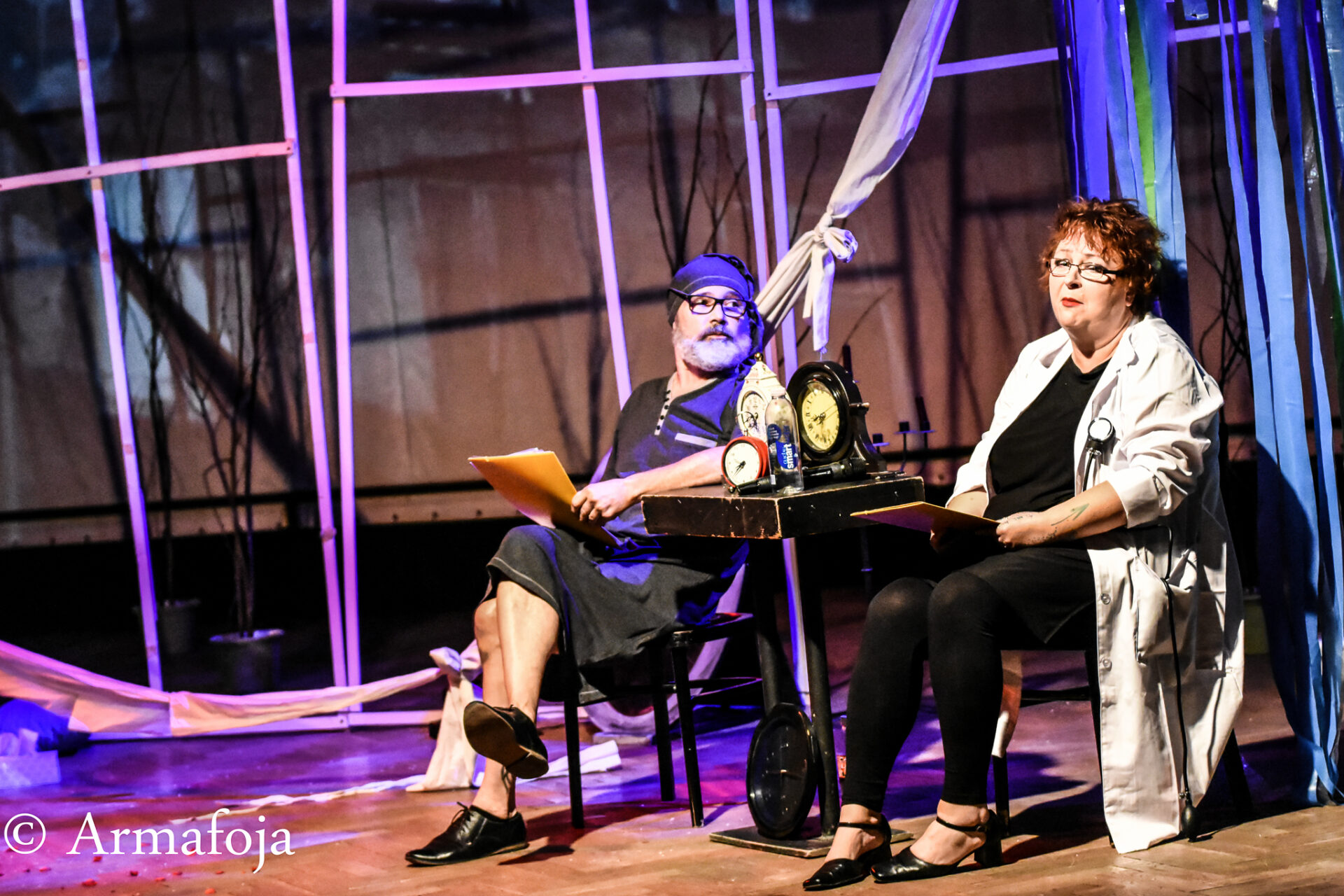 LOT NAD JASKÓŁCZYM czyli między nami wariatami