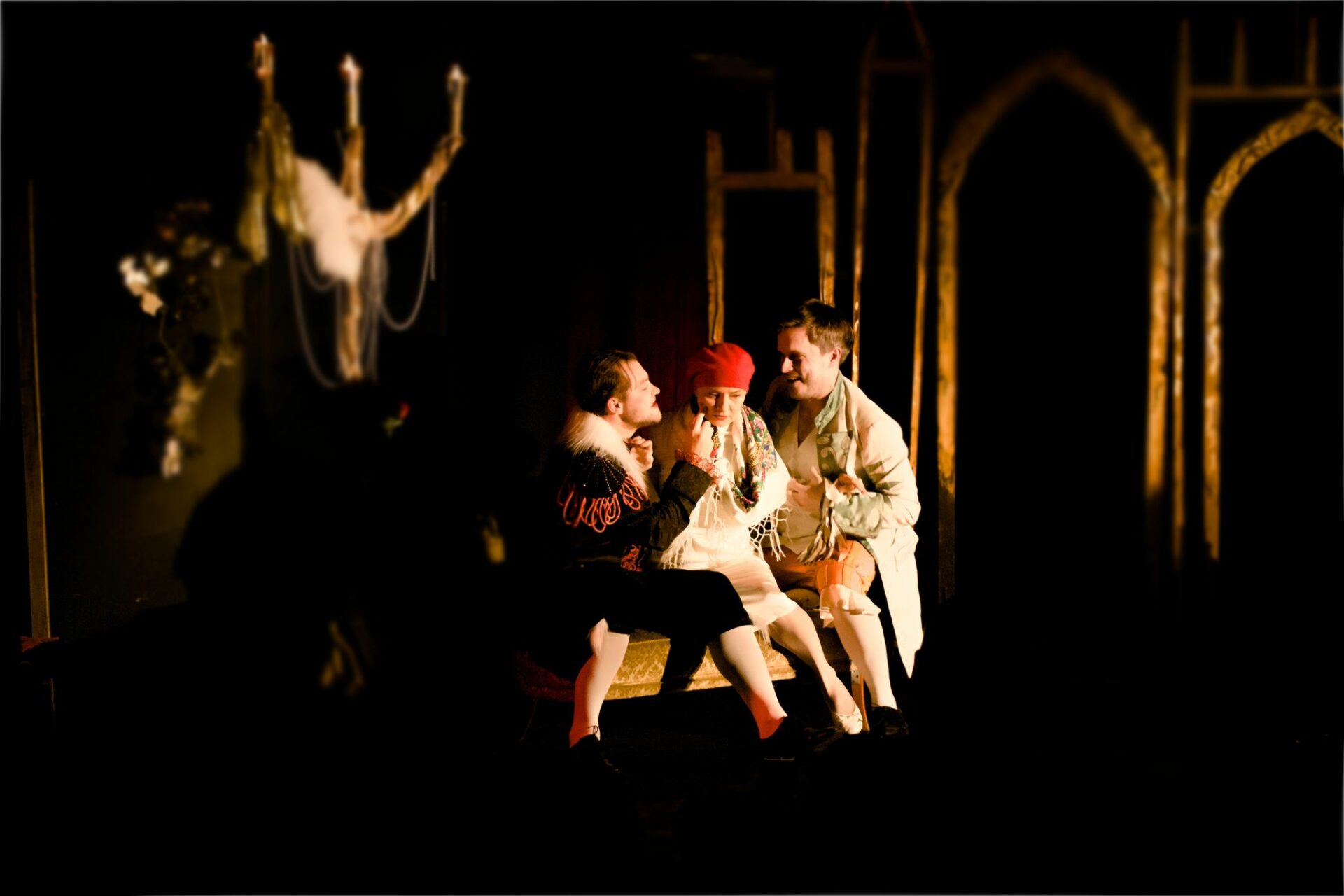 IVONA. KSIĘŻNICZKA BURGUNDA / Witold Gombrowicz